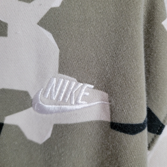 Nike Club Camo Full Zip Hoodie Men's Full Olive Camo Sportswear - Picture 5 of 8